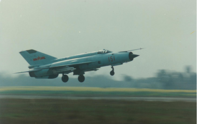 五次首飞铸里程碑：航空工业成都所55年砥砺强军之路