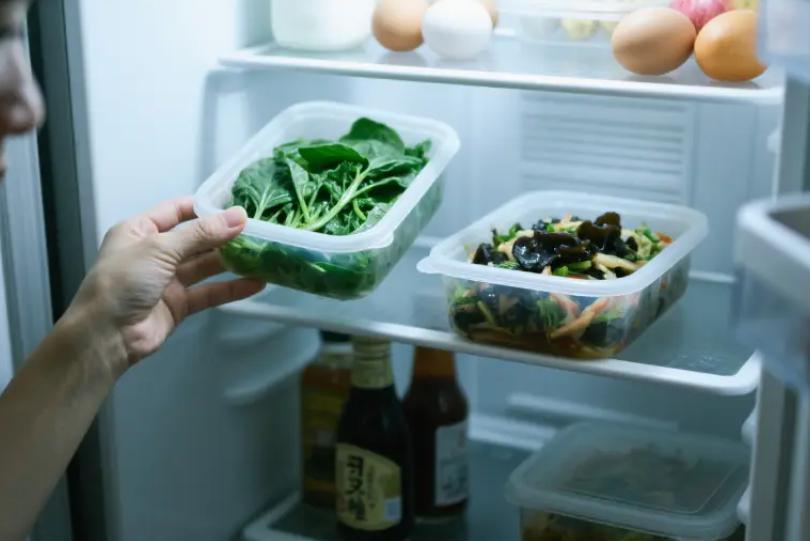 冰箱里的食物放久了还能吃吗？这5类食物更要注意，别让“舍不得