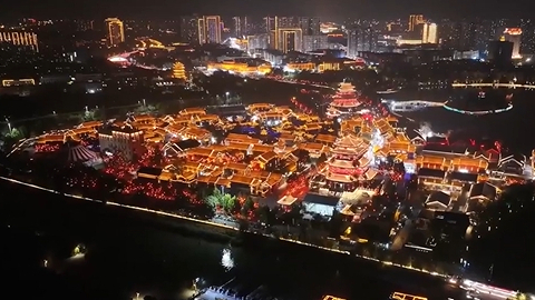 河北沧州国庆消费多点开花：夜游添活力 商圈聚人气 乡村文旅释